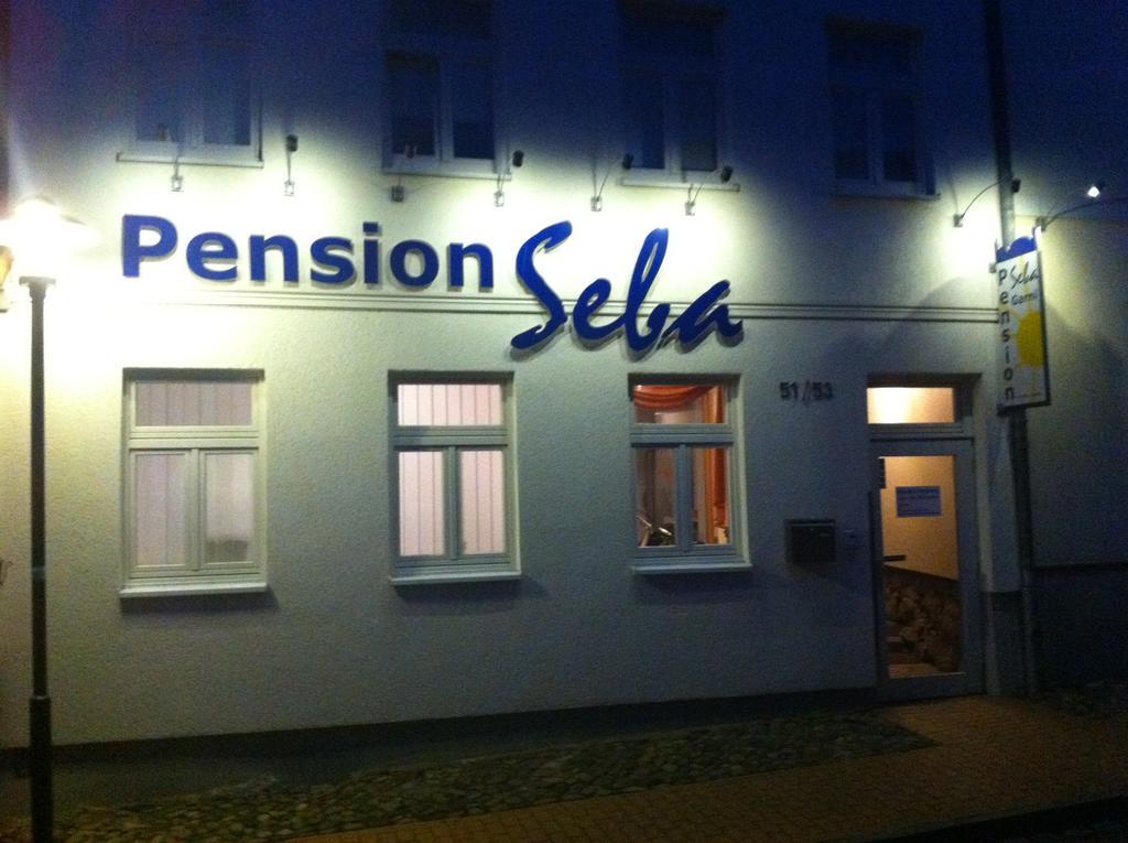 Pension Seba Grevesmuehlen Buitenkant foto